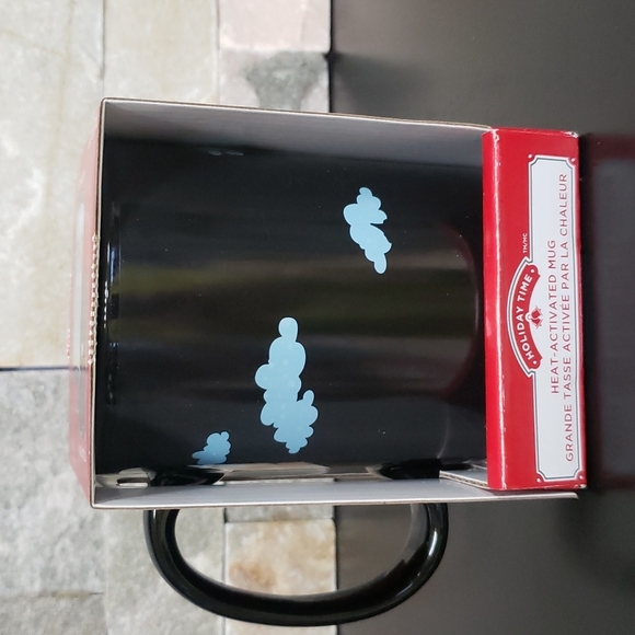 Christmas Heat-Activated Mug - Picture 3 of 5